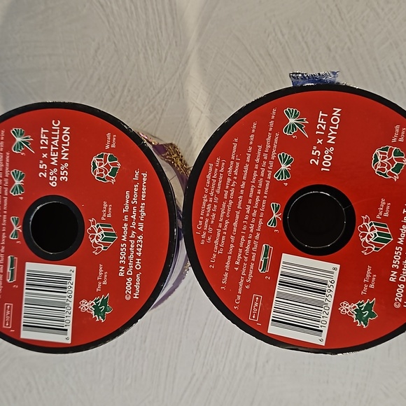 Holiday Christmas non religious wire ribbon rolls and a question game most NWT - Picture 7 of 12